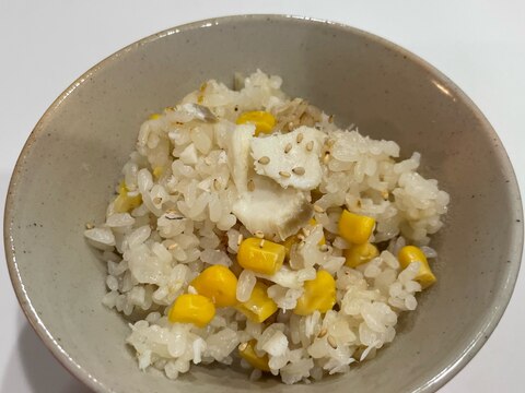 幼児食にも☆タラとコーンの炊き込みご飯